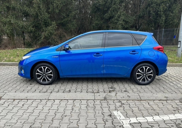 Toyota Auris cena 49900 przebieg: 161841, rok produkcji 2013 z Września małe 352